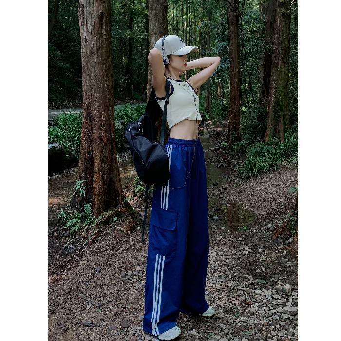 Women’s Outdoor Cargo Pants